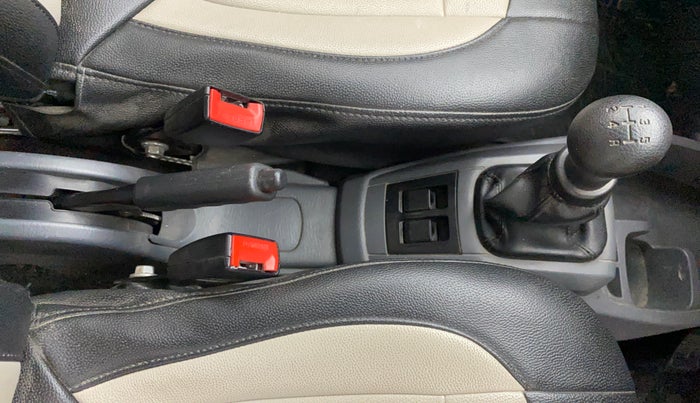 2015 Maruti Alto 800 LXI, Petrol, Manual, 24,933 km, Gear Lever