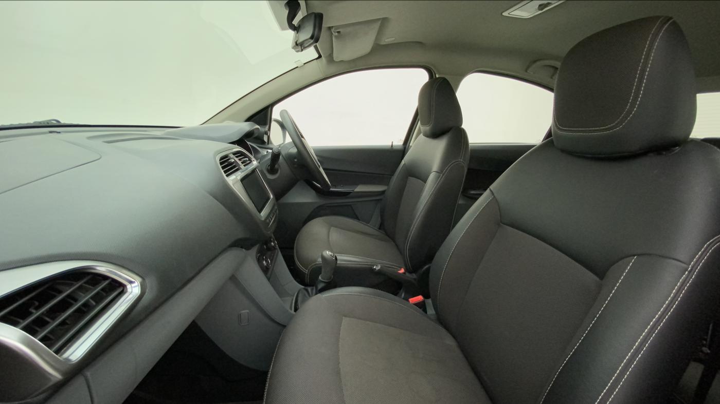 2018 Tata TIGOR XZ PLUS PETROL, Petrol, Manual, 62,209 km, Right Side Front Door Cabin