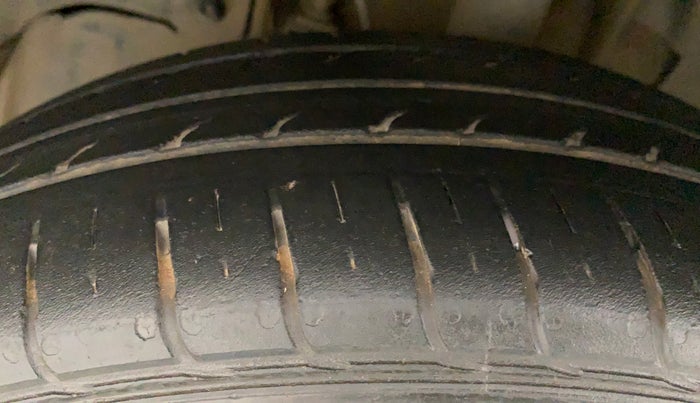 2018 Tata TIGOR XZ PLUS PETROL, Petrol, Manual, 62,209 km, Left Front Tyre Tread