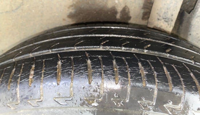 2017 Maruti IGNIS ZETA 1.2 AMT, Petrol, Automatic, 26,861 km, Left Rear Tyre Tread
