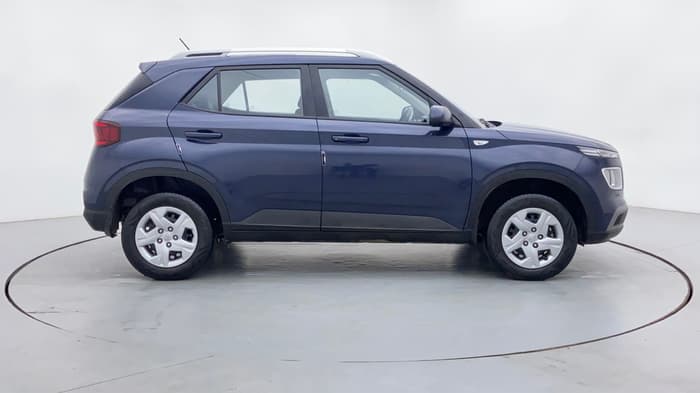2020 Hyundai VENUE S MT 1.2 KAPPA, Petrol, Manual, 7,815 km, Right Side View