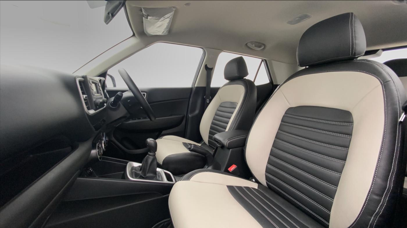 2020 Hyundai VENUE S MT 1.2 KAPPA, Petrol, Manual, 7,815 km, Right Side Front Door Cabin View