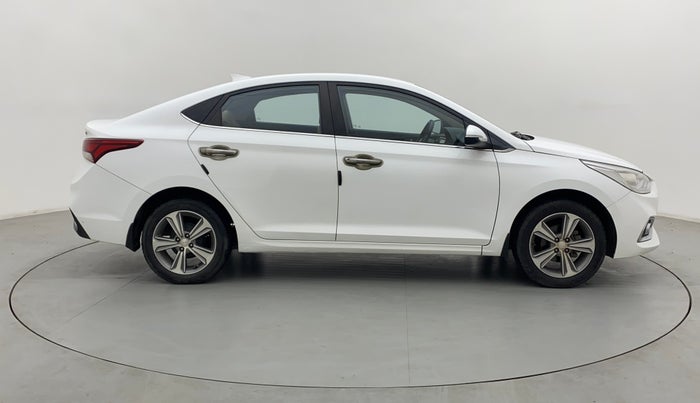 2018 Hyundai Verna 1.6 VTVT SX, Petrol, Manual, 62,777 km, Right Side View