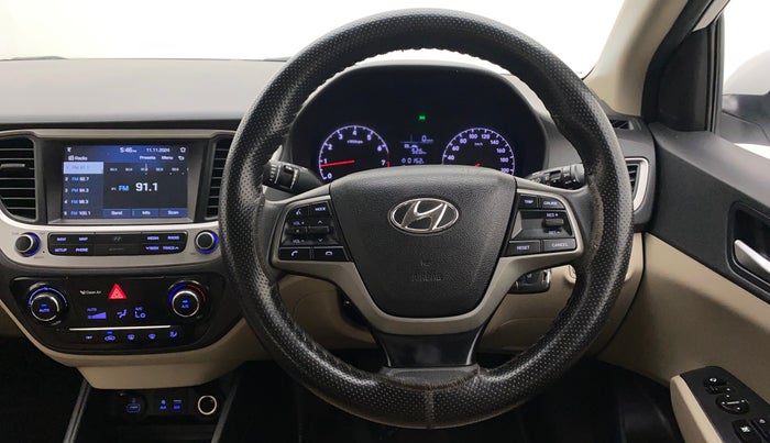 2018 Hyundai Verna 1.6 VTVT SX, Petrol, Manual, 62,777 km, Steering Wheel Close Up