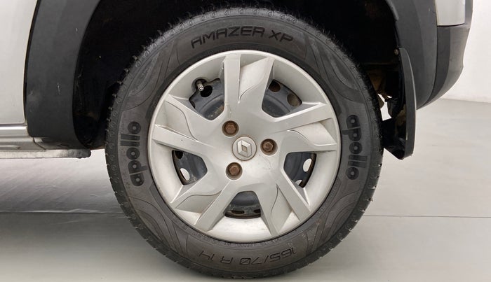 2019 Renault Kwid 1.0 RXT Opt, Petrol, Manual, 12,000 km, Left Rear Wheel