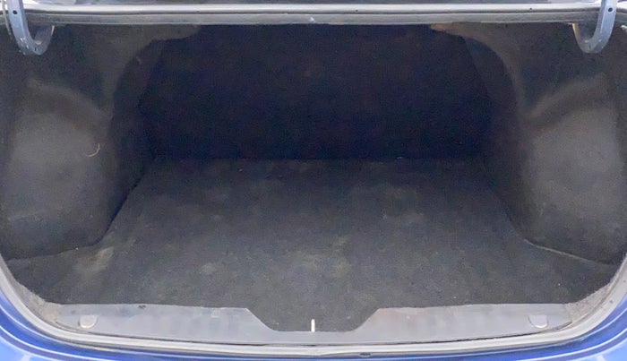 2018 Maruti Ciaz ALPHA 1.5 SHVS PETROL, Petrol, Manual, 62,041 km, Boot Inside