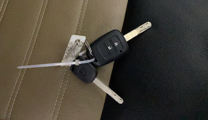 2017 Honda Jazz 1.2L I-VTEC V AT, Petrol, Automatic, 58,209 km, Key Close Up