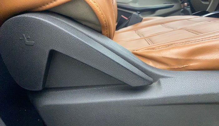 2017 Ford Ecosport TREND 1.5L DIESEL, Diesel, Manual, 1,36,543 km, Driver Side Adjustment Panel