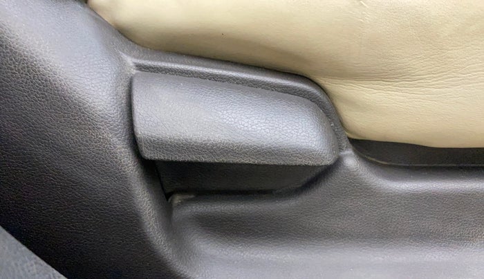 2016 Hyundai Verna FLUIDIC 4S 1.6 VTVT SX, Petrol, Manual, 78,149 km, Driver Side Adjustment Panel