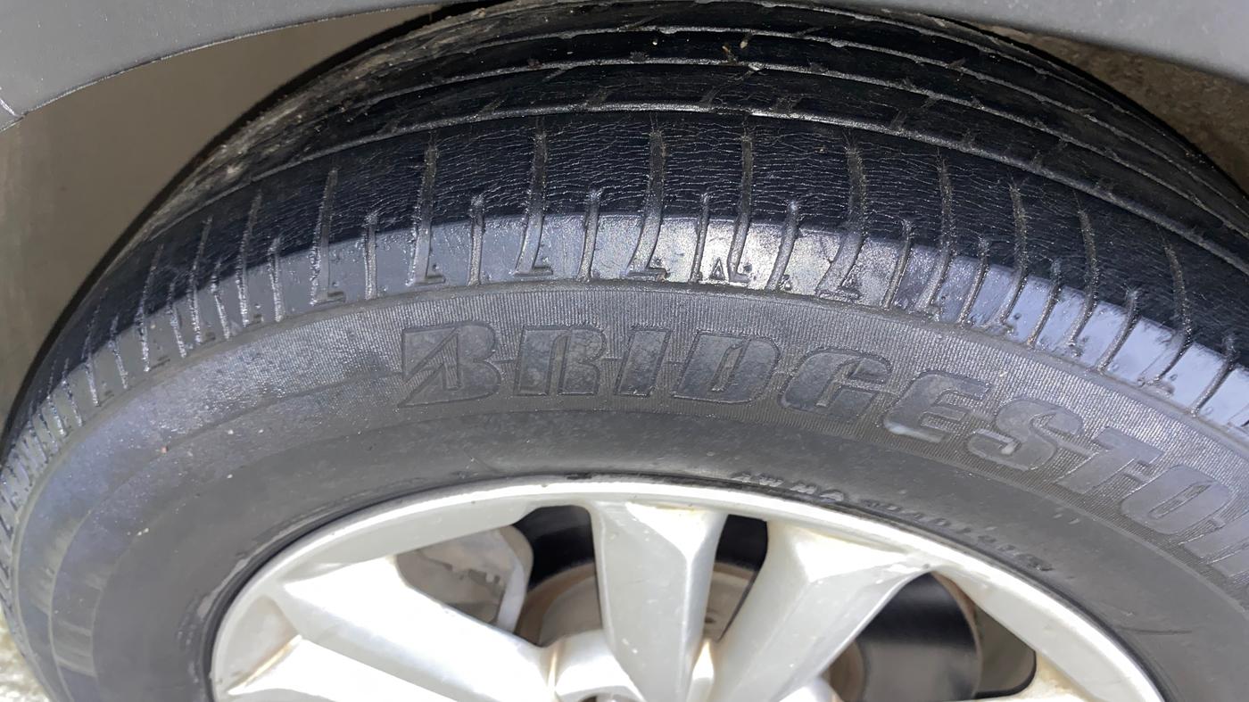 2016 Hyundai Creta SX PLUS 1.6 PETROL, Petrol, Manual, 96,046 km, Left Front Tyre Tread