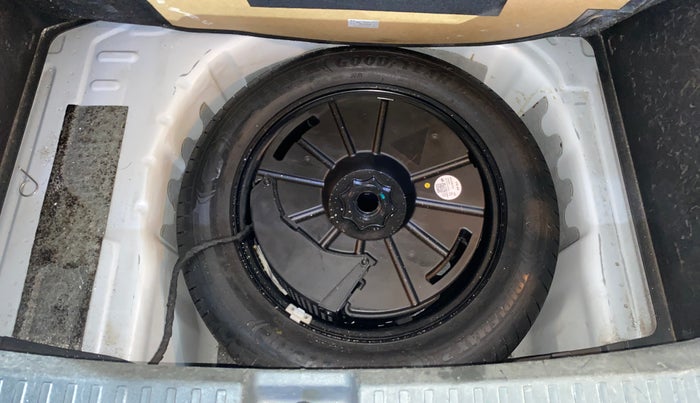 2022 Skoda KUSHAQ STYLE 1.5L TSI MT, Petrol, Manual, 21,417 km, Spare Tyre