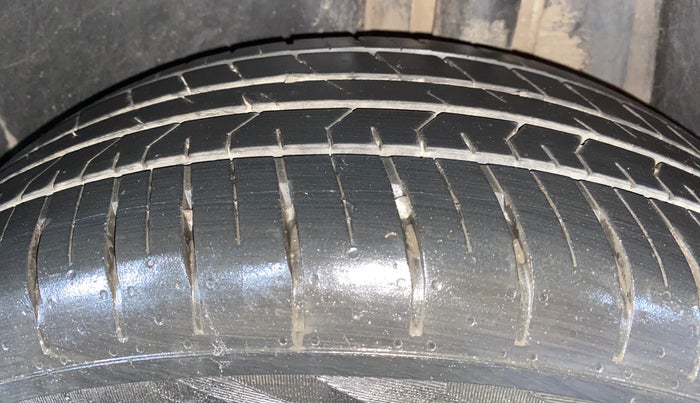 2022 Skoda KUSHAQ STYLE 1.5L TSI MT, Petrol, Manual, 21,417 km, Left Rear Tyre Tread