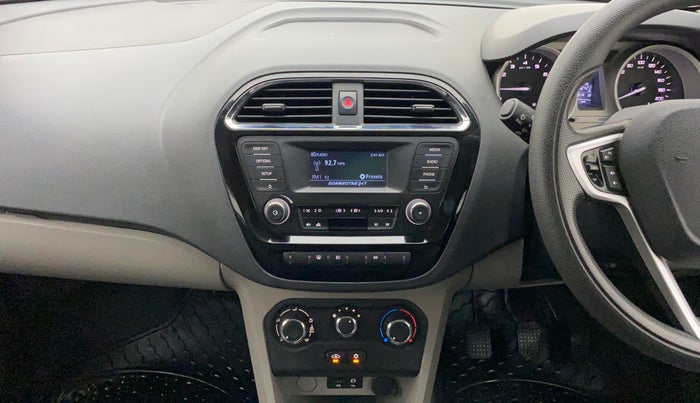 2017 Tata Tiago XZ PETROL, Petrol, Manual, 36,420 km, Air Conditioner