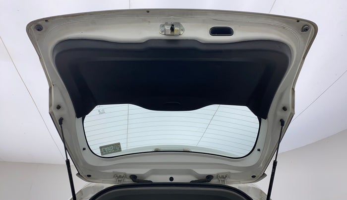 2017 Maruti Vitara Brezza ZDI, Diesel, Manual, 1,11,621 km, Boot Door Open
