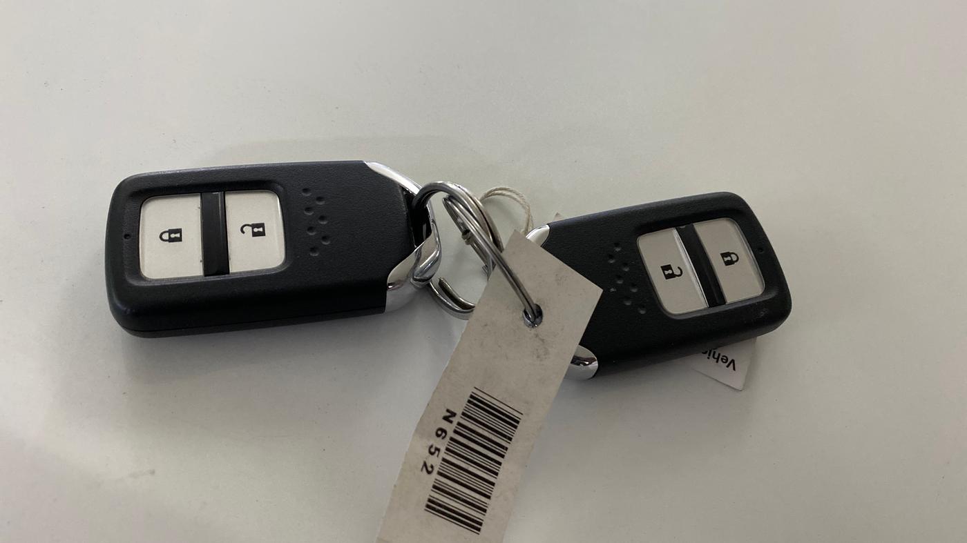 2019 Honda BR-V 1.5L I-VTEC V CVT, Petrol, Automatic, 23,047 km, Key Close Up