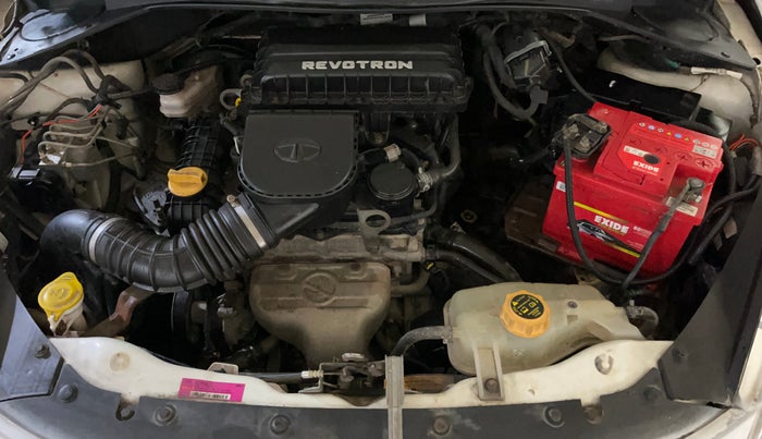 2018 Tata Tiago XZ PETROL, Petrol, Manual, 68,756 km, Engine View