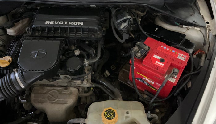 2018 Tata Tiago XZ PETROL, Petrol, Manual, 68,756 km, Engine View - Left