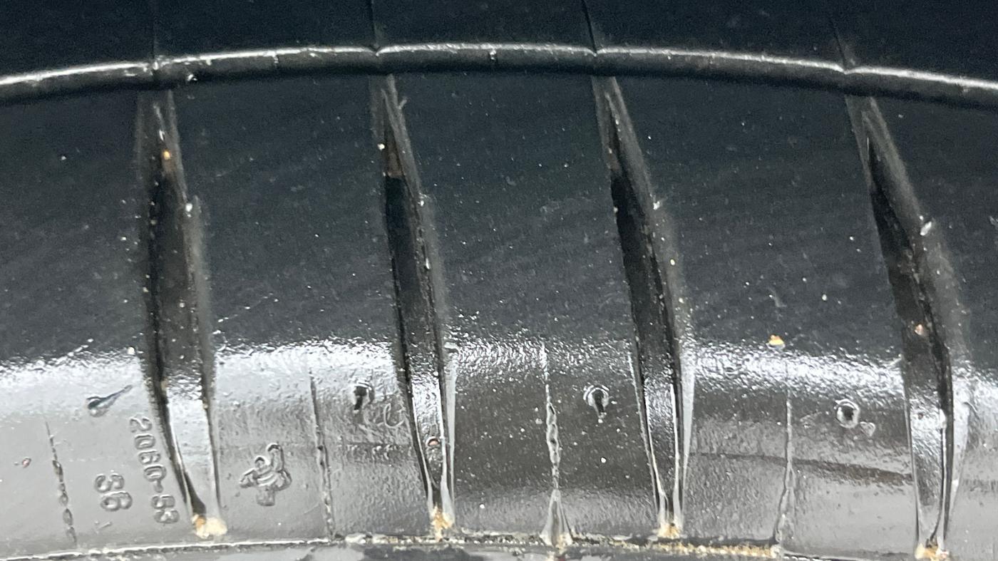 2022 Skoda SLAVIA AMBITION 1.0L TSI AT, Petrol, Automatic, 46,791 km, Right Front Tyre Tread