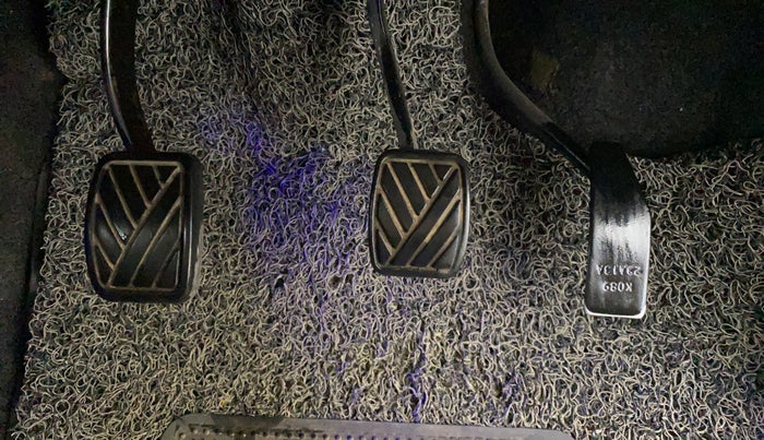 2013 Maruti Wagon R 1.0 LXI CNG, CNG, Manual, 48,326 km, Pedals