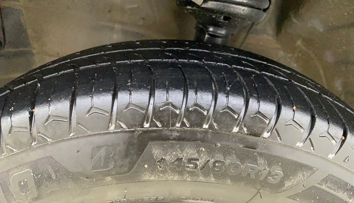 2013 Maruti Wagon R 1.0 LXI CNG, CNG, Manual, 48,326 km, Left Front Tyre Tread