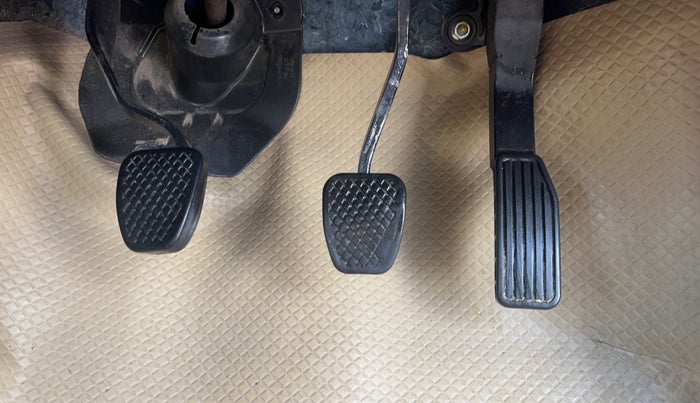 2016 Honda Jazz 1.2L I-VTEC SV, Petrol, Manual, 97,558 km, Pedals