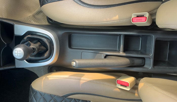 2016 Honda Jazz 1.2L I-VTEC SV, Petrol, Manual, 97,558 km, Gear Lever