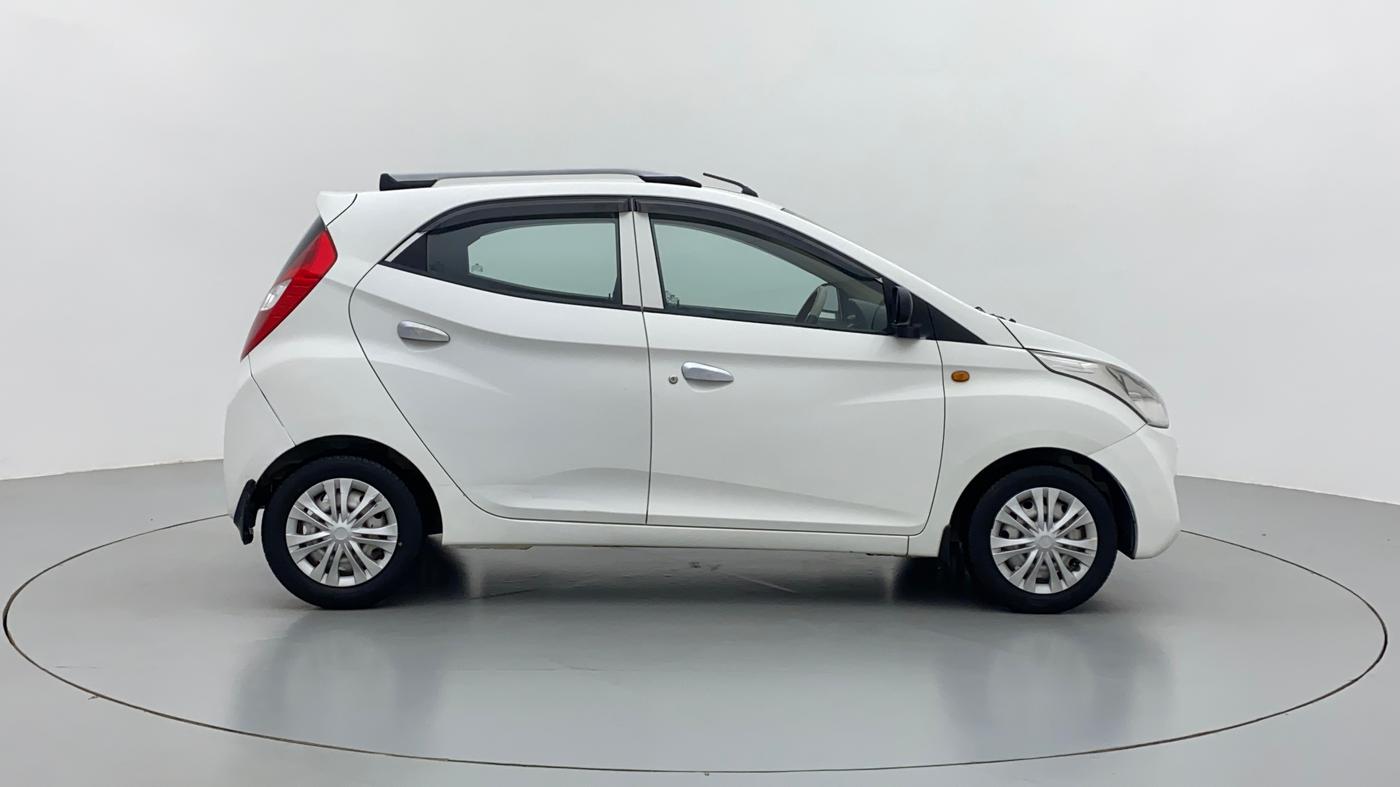 2018 Hyundai Eon ERA PLUS, Petrol, Manual, 40,675 km, Right Side View