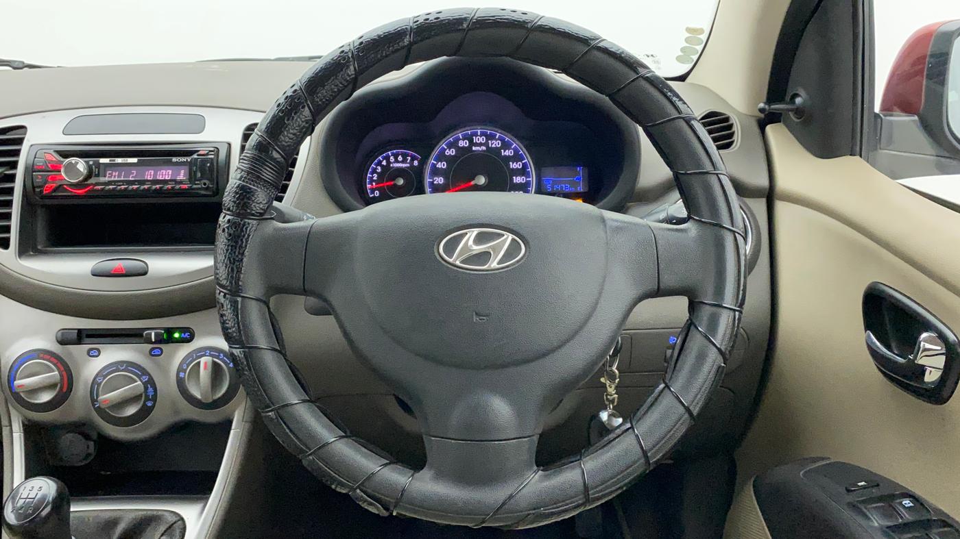 2013 Hyundai i10 MAGNA 1.1, Petrol, Manual, 51,573 km, Steering Wheel Close Up