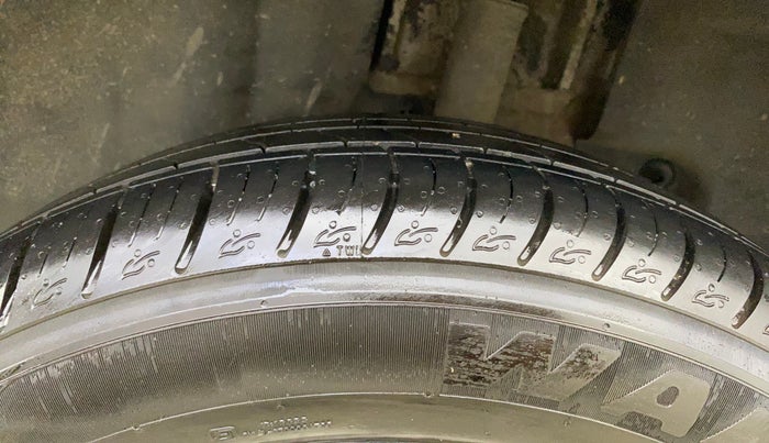 2021 Nissan Kicks XV PREMIUM TURBO 1.3 CVT, Petrol, Automatic, 68,332 km, Left Rear Tyre Tread