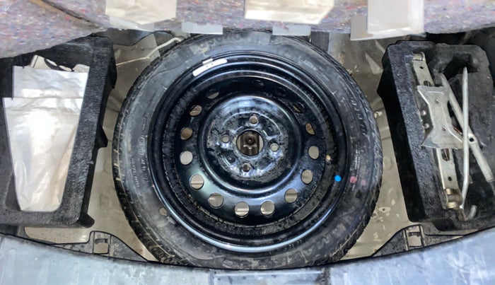 2016 Maruti Wagon R 1.0 VXI AMT, Petrol, Automatic, 71,936 km, Spare Tyre