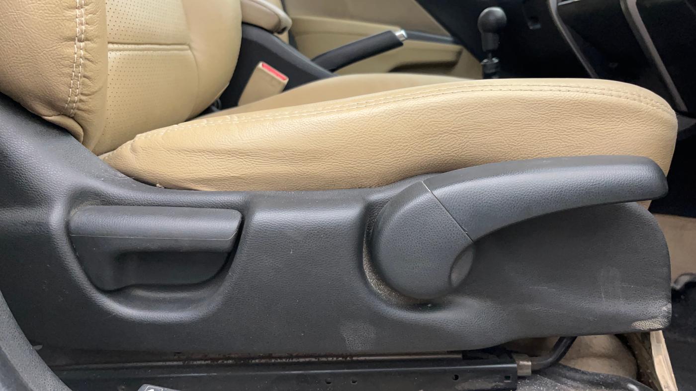 2015 Honda City 1.5L I-VTEC SV, Petrol, Manual, 98,524 km, Driver Side Adjustment Panel