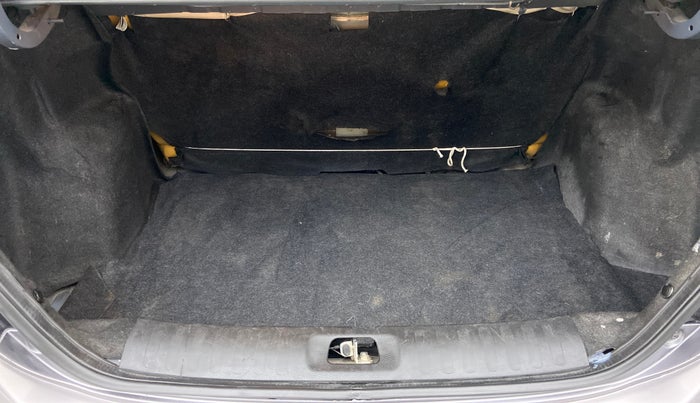 2014 Maruti Swift Dzire VDI BS IV, Diesel, Manual, 74,233 km, Boot Inside