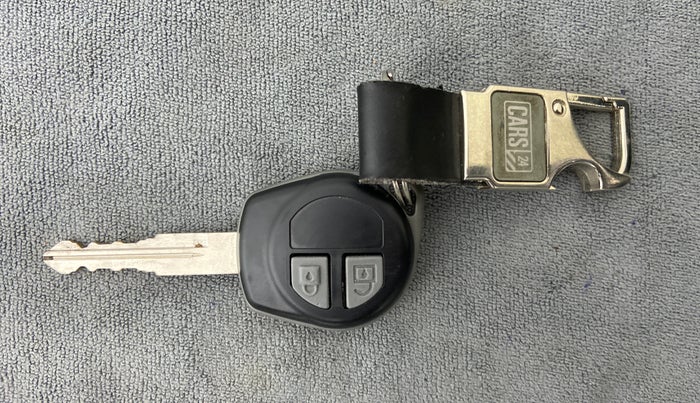 2014 Maruti Swift Dzire VDI BS IV, Diesel, Manual, 74,233 km, Key Close Up