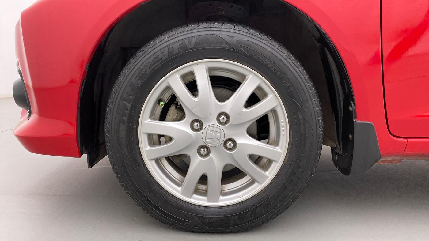 2018 Honda Brio VX AT, Petrol, Automatic, 19,243 km, Left Front Wheel