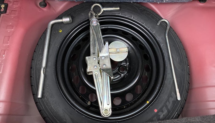 2018 Honda Brio VX AT, Petrol, Automatic, 19,243 km, Spare Tyre