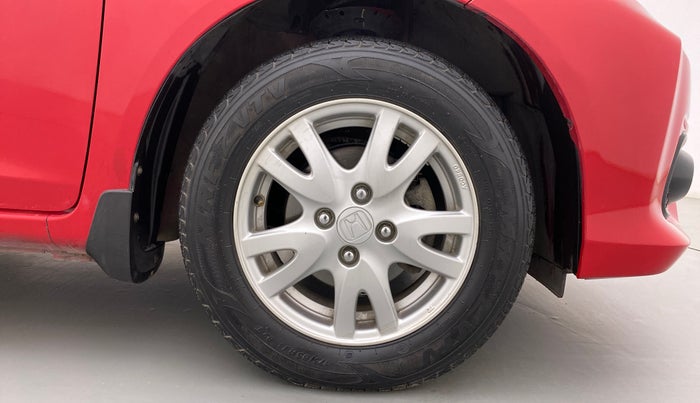 2018 Honda Brio VX AT, Petrol, Automatic, 19,243 km, Right Front Wheel