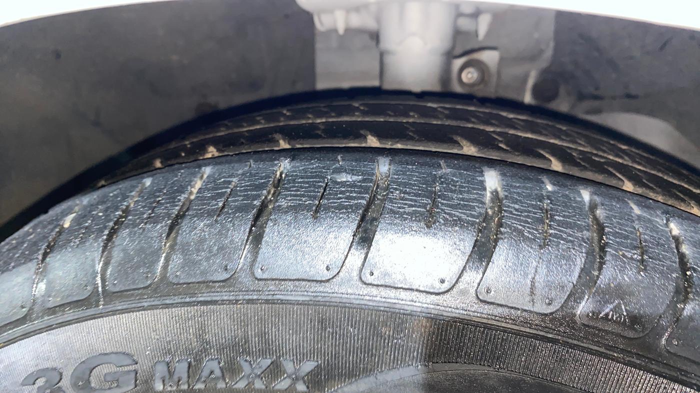 2019 Ford Figo Aspire AMBIENTE 1.2 PETROL, Petrol, Manual, 34,827 km, Left Front Tyre Tread