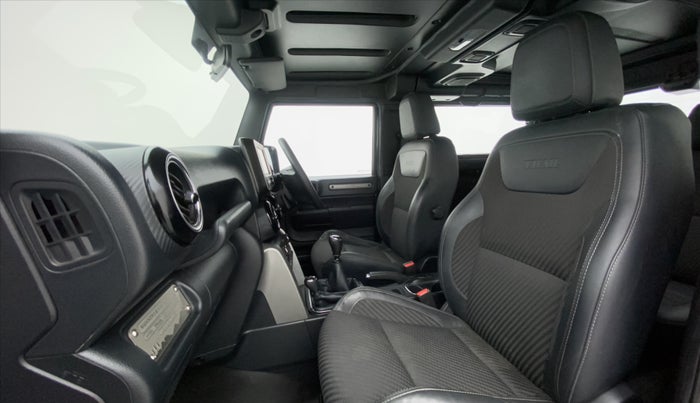 2020 Mahindra Thar LX HARD TOP 4WD MT, Diesel, Manual, 30,134 km, Right Side Front Door Cabin