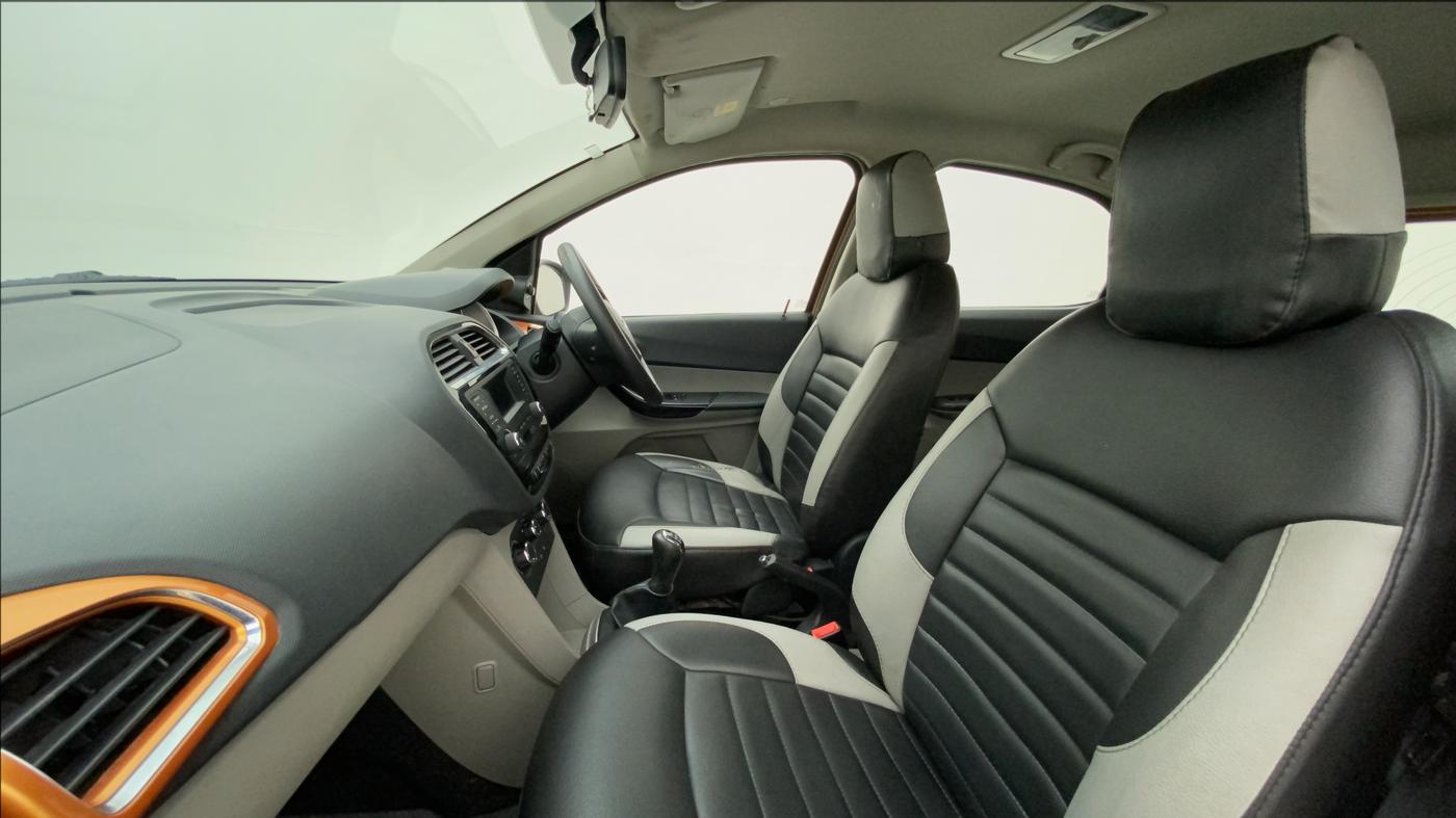2016 Tata Tiago XZ PETROL, Petrol, Manual, 64,722 km, Right Side Front Door Cabin