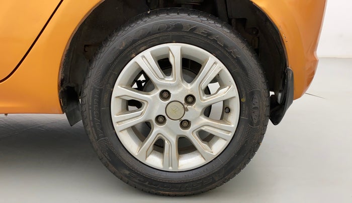 2016 Tata Tiago XZ PETROL, Petrol, Manual, 64,722 km, Left Rear Wheel
