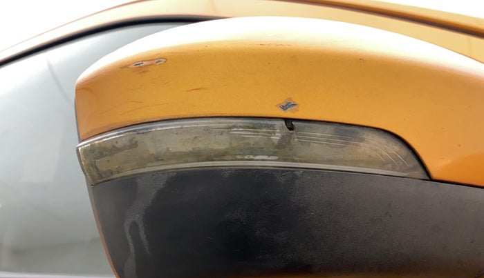 2016 Tata Tiago XZ PETROL, Petrol, Manual, 64,722 km, Right rear-view mirror - Indicator light not working