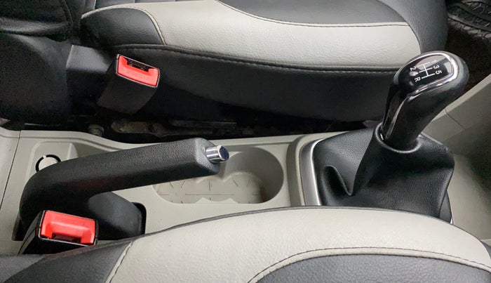 2016 Tata Tiago XZ PETROL, Petrol, Manual, 64,722 km, Gear Lever