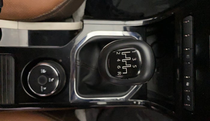 2021 Tata NEXON XZ PLUS PETROL, Petrol, Manual, 70,389 km, Gear Lever