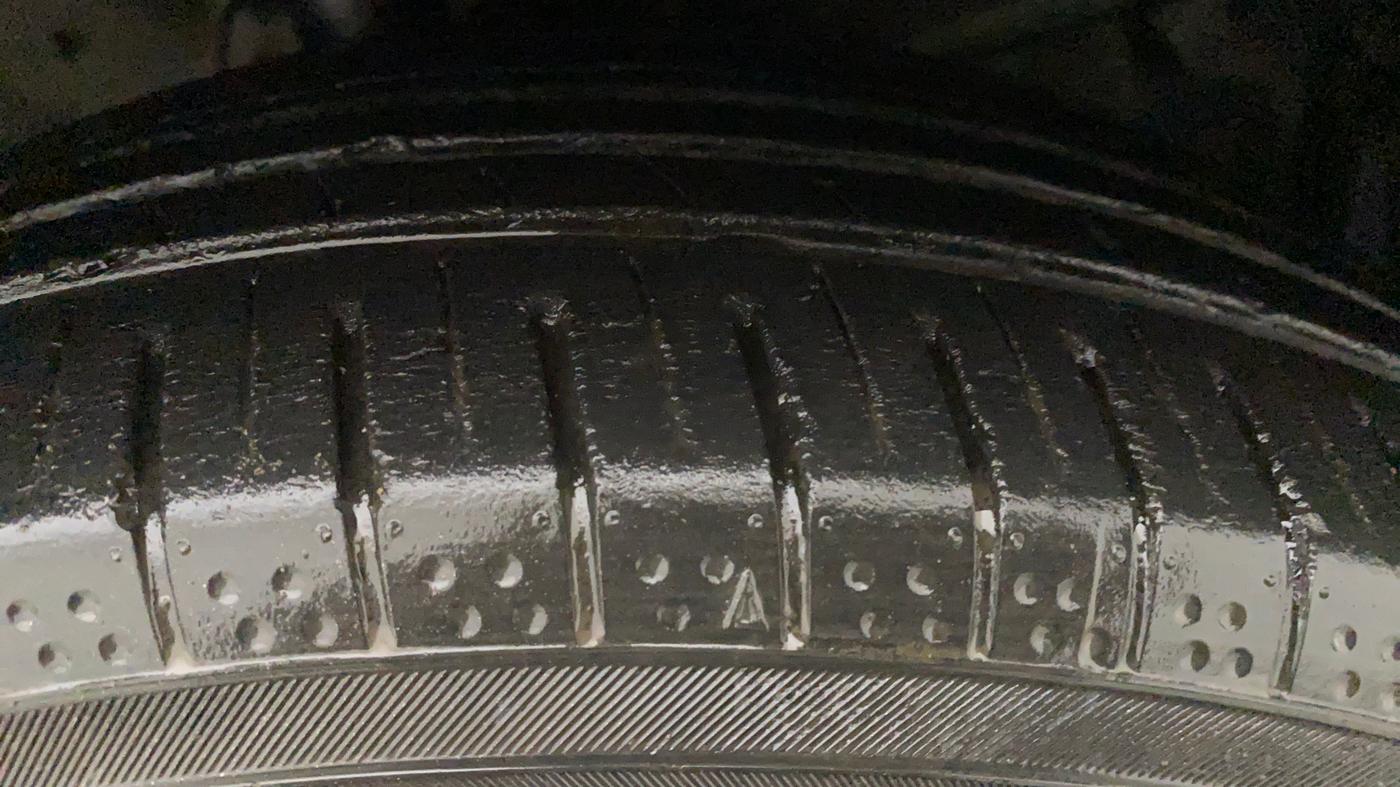 2015 Honda City 1.5L I-VTEC SV, CNG, Manual, 67,085 km, Right Front Tyre Tread