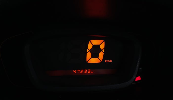 2016 Renault Kwid RXT 0.8, Petrol, Manual, 47,230 km, Odometer Image