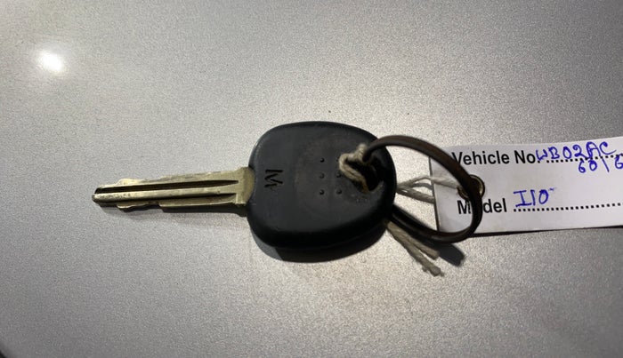 2013 Hyundai i10 MAGNA 1.2, Petrol, Manual, 61,124 km, Key Close Up