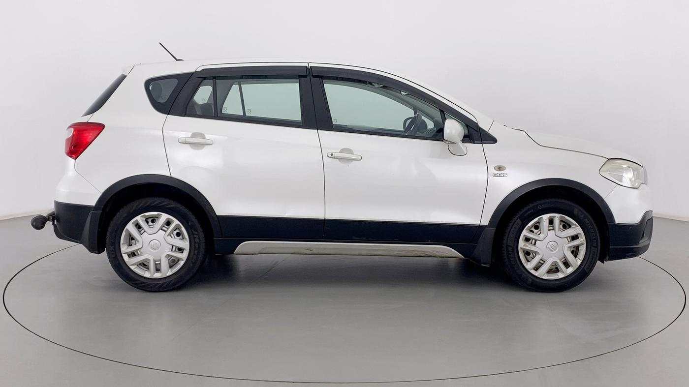 2018 Maruti S Cross SIGMA SHVS, Diesel, Manual, 40,185 km, Right Side View