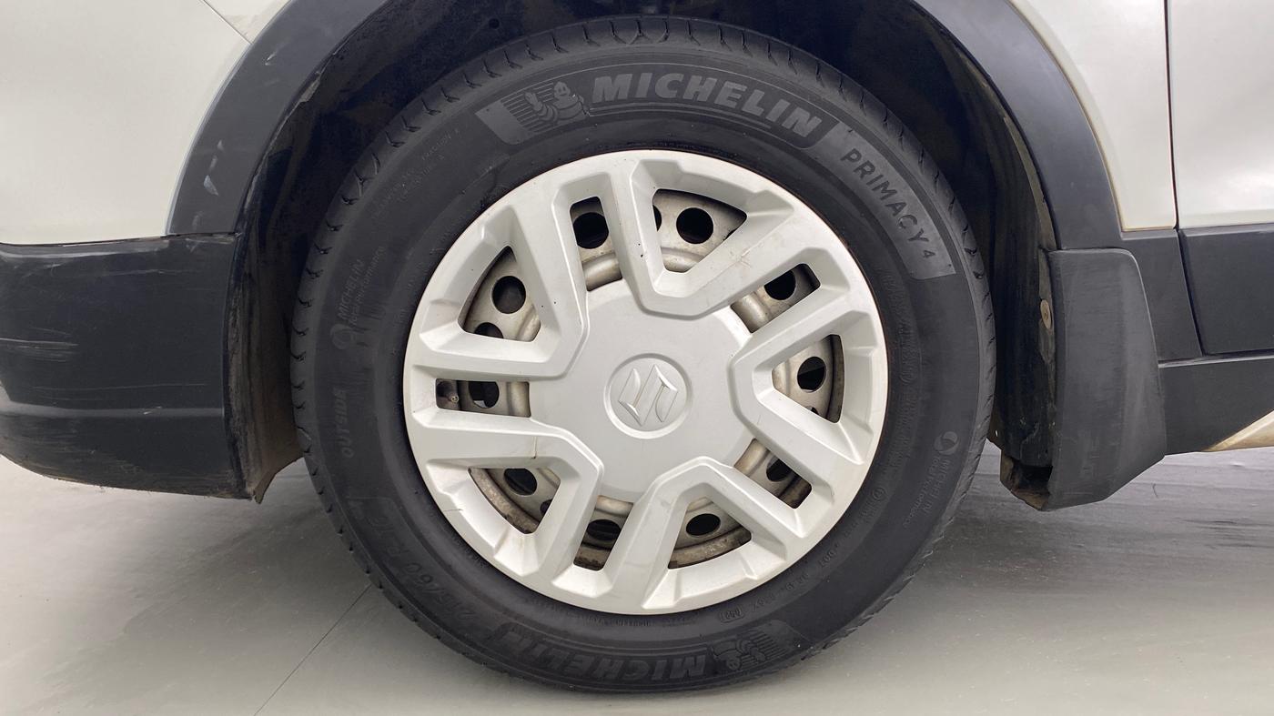2018 Maruti S Cross SIGMA SHVS, Diesel, Manual, 40,185 km, Left Front Wheel