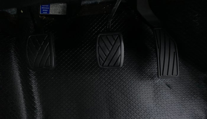 2018 Maruti S Cross SIGMA SHVS, Diesel, Manual, 40,185 km, Pedals