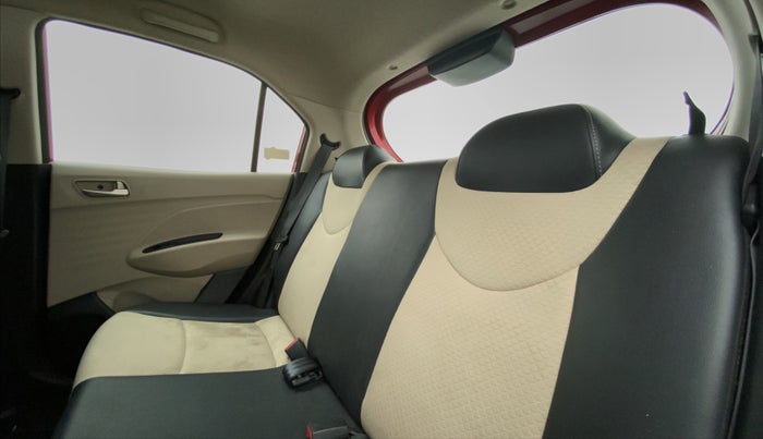 2018 Hyundai NEW SANTRO 1.1 MAGNA MT, Petrol, Manual, 19,253 km, Right Side Rear Door Cabin